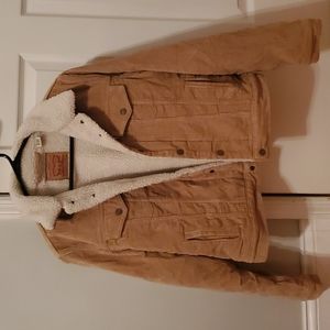 Levis Original corduroy trucker jacket in Tan/beige size L fits like a perfect M